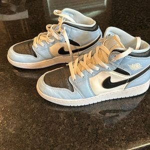 Jordan 1 Mid Ice Blue - Youth Size 6